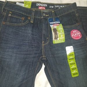 NWT Levi's Denizen 216 Skinny fit jeans 30x30